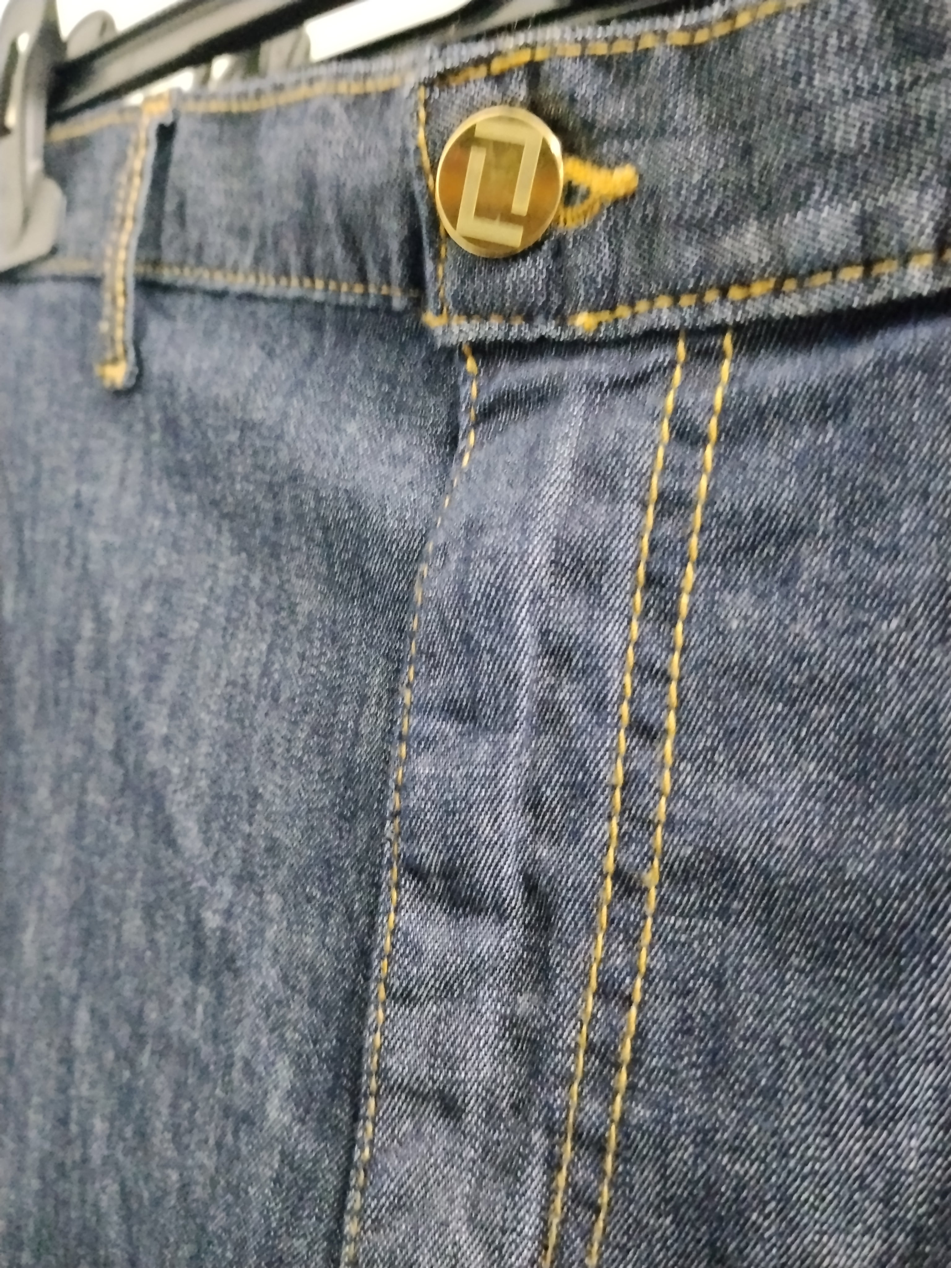Pantaloni