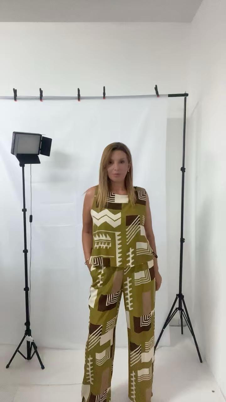 Completo donna in viscosa con stampa geometrica