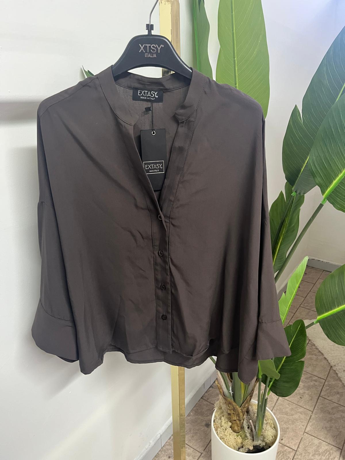 Camicia oversize in viscosa con maniche kimono